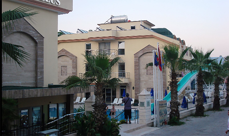 Elamir Grand Lukullus Hotel